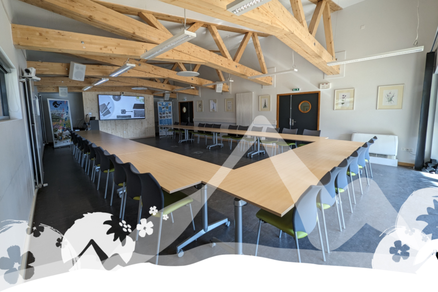 salle de conférences du jardin du Lautaret (80 places assises en mode conférence)